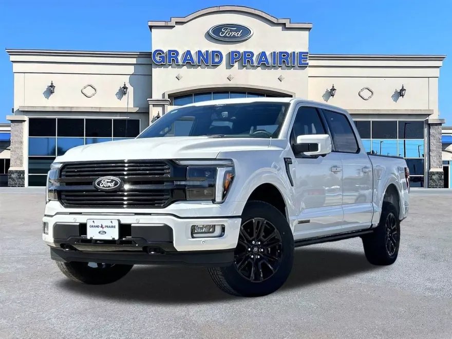 2025 Ford F-150 Platinum photo 1
