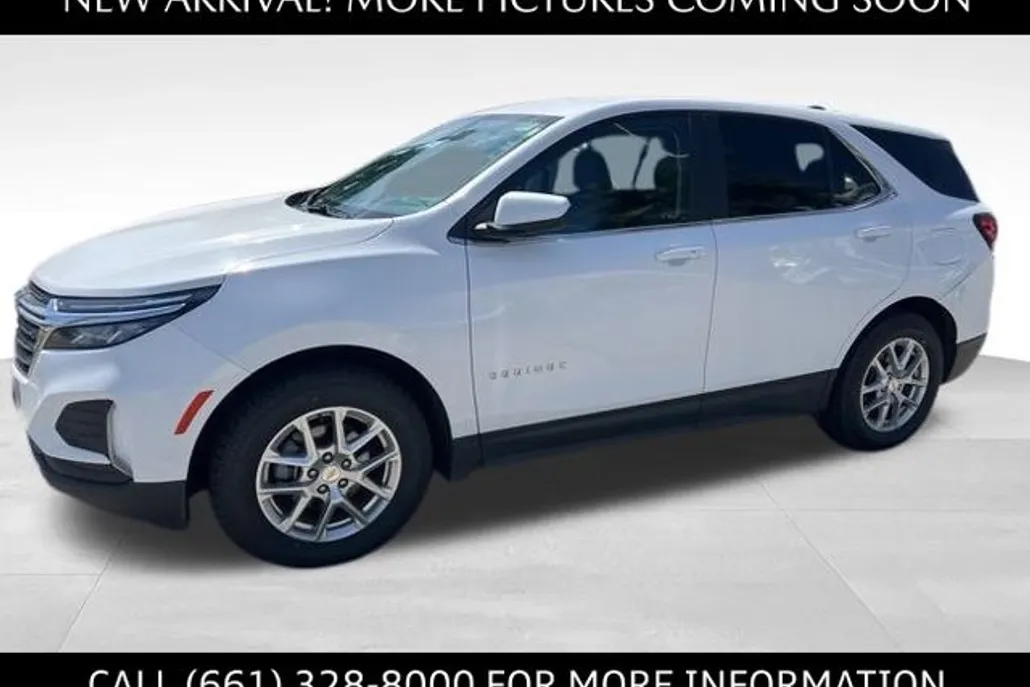 2022 Chevrolet Equinox LT photo 1