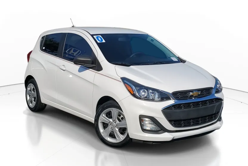 2020 Chevrolet Spark LS photo 1