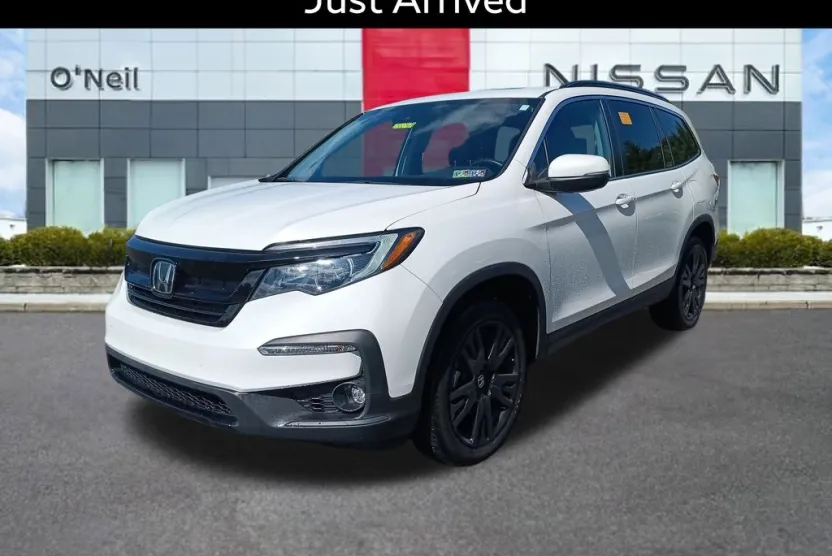 2022 Honda Pilot Special Edition photo 1