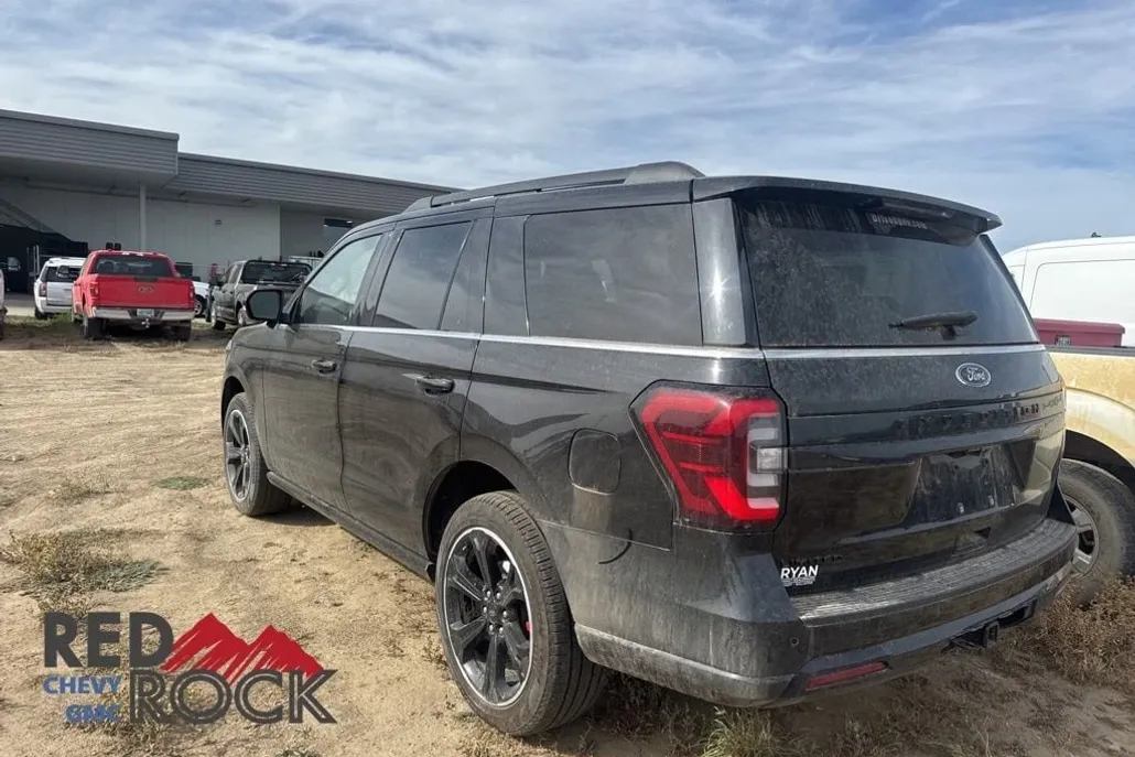 2024 Ford Expedition Limited photo 1