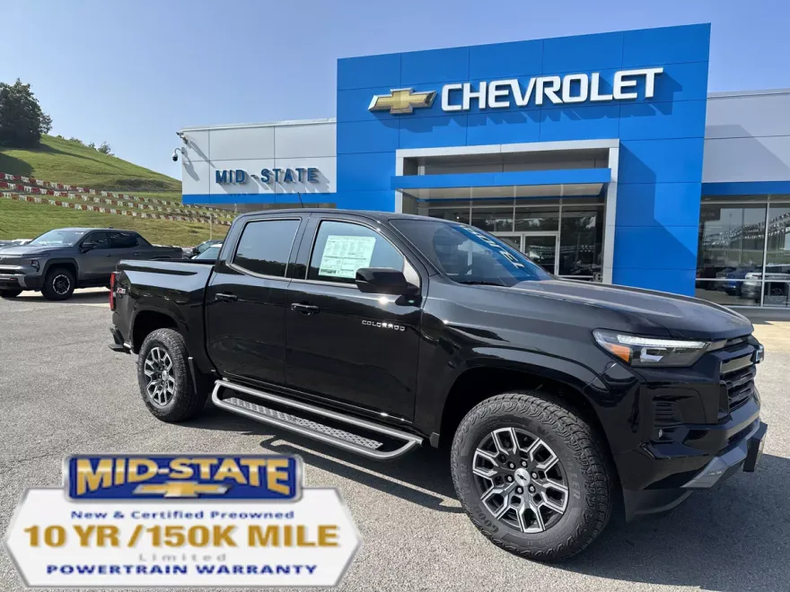 2025 Chevrolet Colorado Z71 photo 1