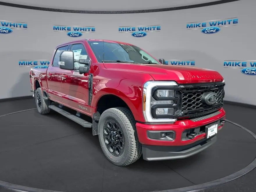 2025 Ford F-350 XLT photo 1