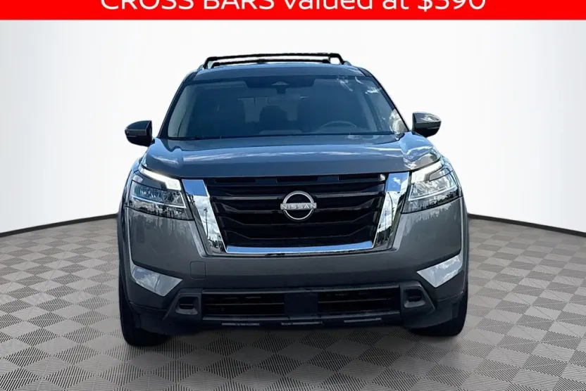 2022 Nissan Pathfinder SV photo 1