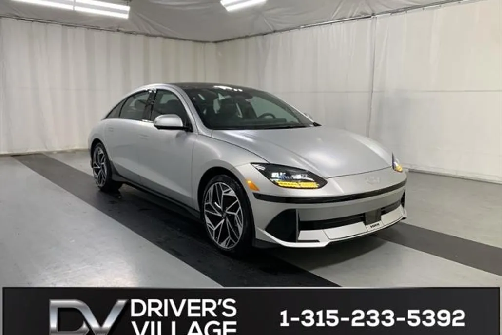 2024 Hyundai Ioniq 6 Limited photo 1