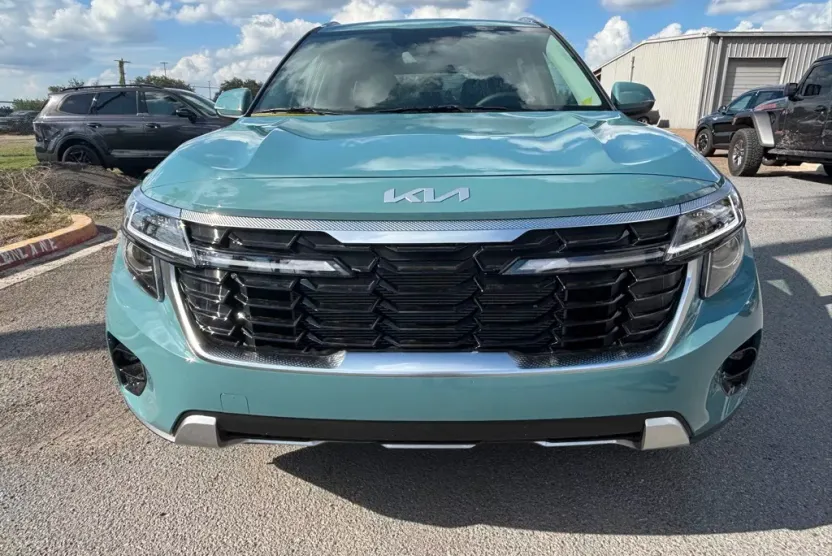 2026 Kia Seltos EX photo 1