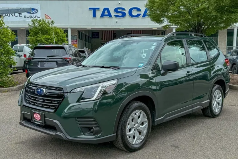 2022 Subaru Forester Base photo 1