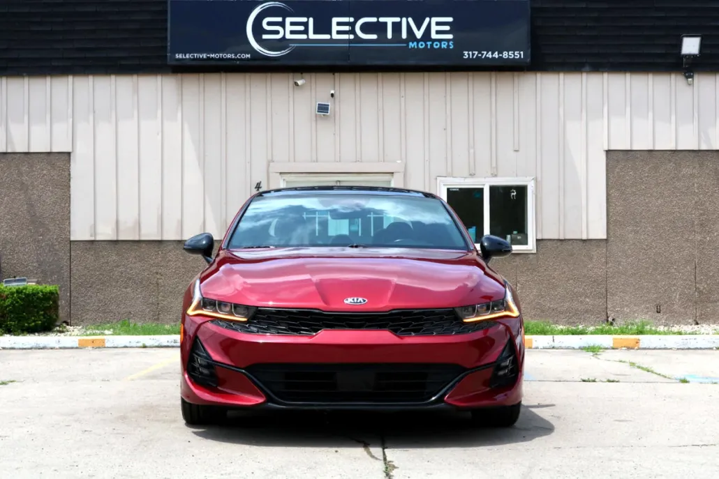 2021 Kia K5 GT-Line photo 1