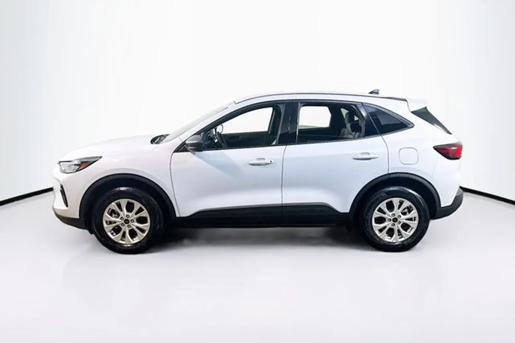 2025 Ford Escape Active photo 1