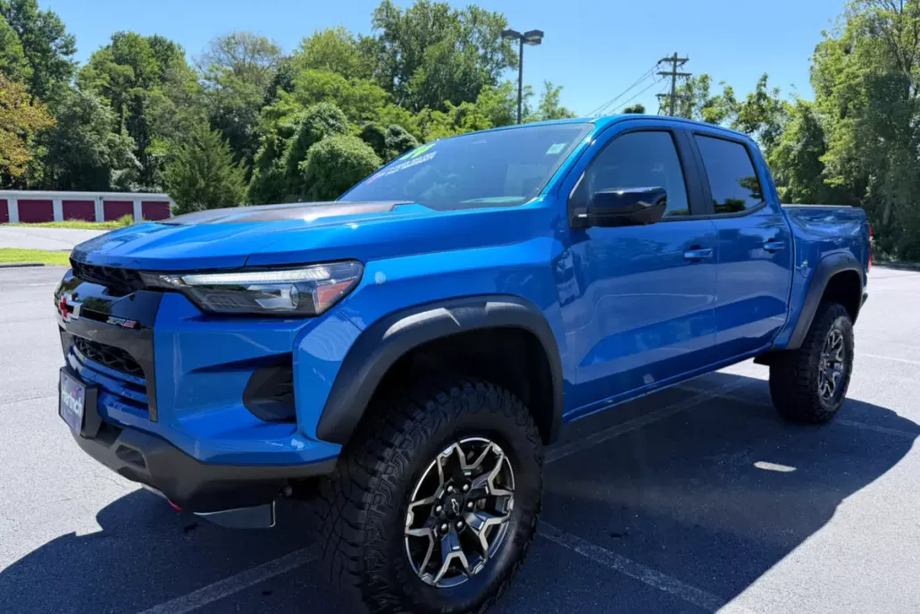 2024 Chevrolet Colorado ZR2 photo 1