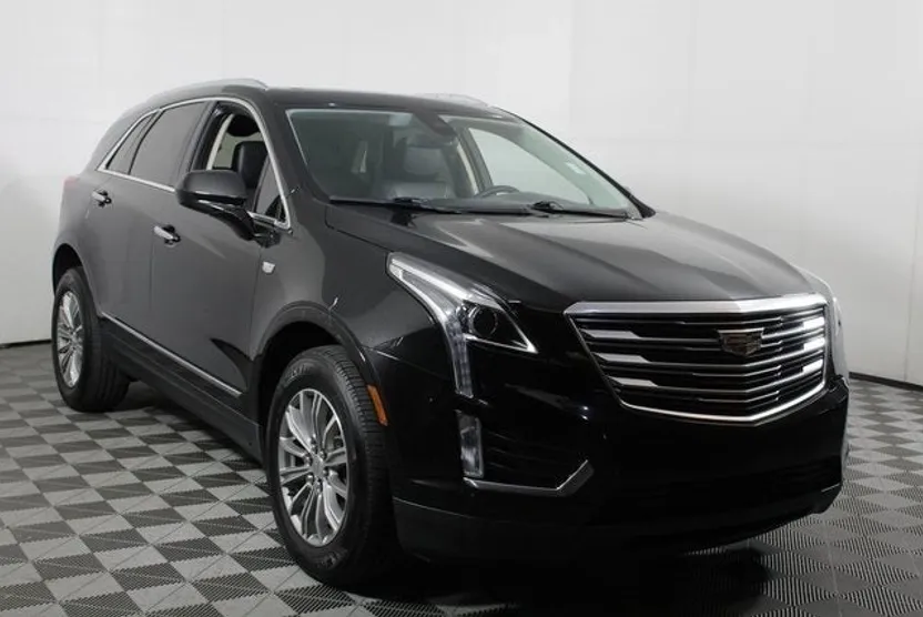 2017 Cadillac XT5 Luxury photo 1