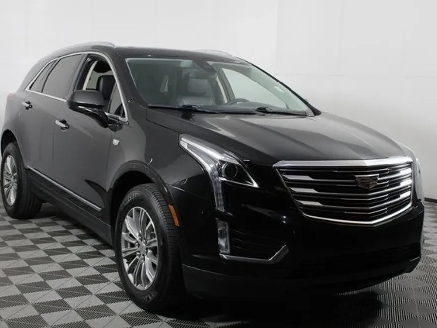 2017 Cadillac XT5 Luxury photo 1