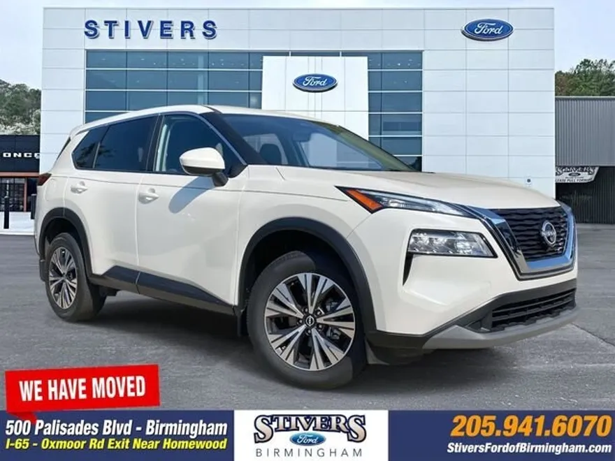 2023 Nissan Rogue SV photo 1