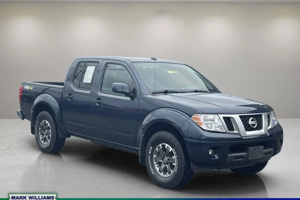 2019 Nissan Frontier PRO-4X photo 1