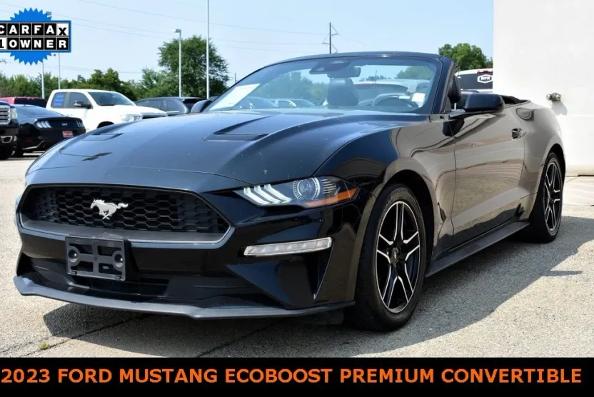 2023 Ford Mustang EcoBoost Premium Convertible photo 1