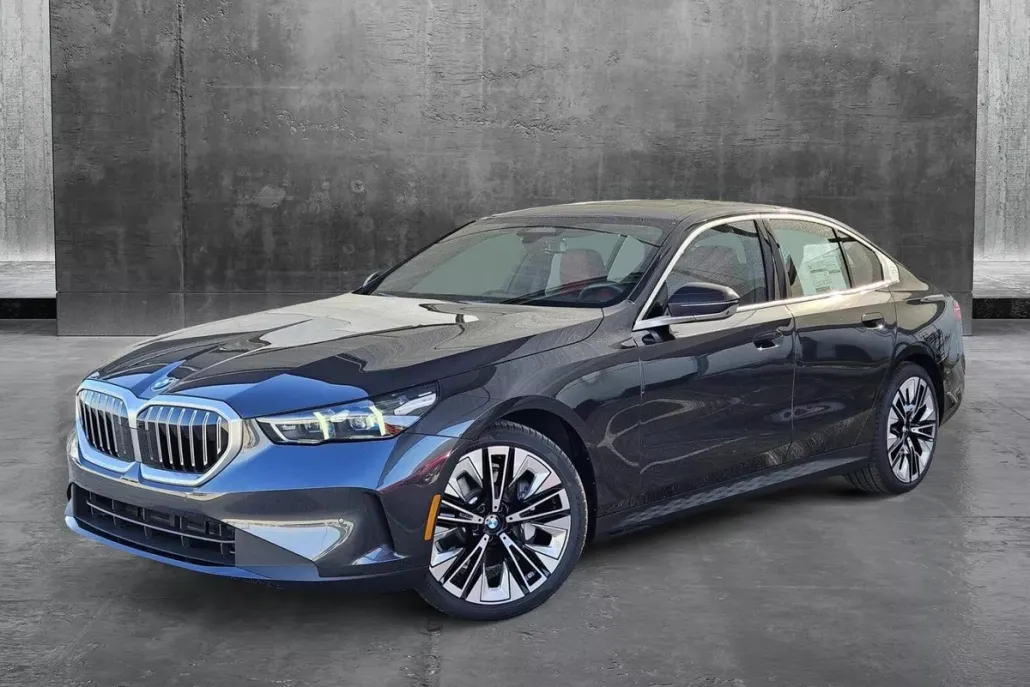 2025 Bmw 530i Sedan photo 1