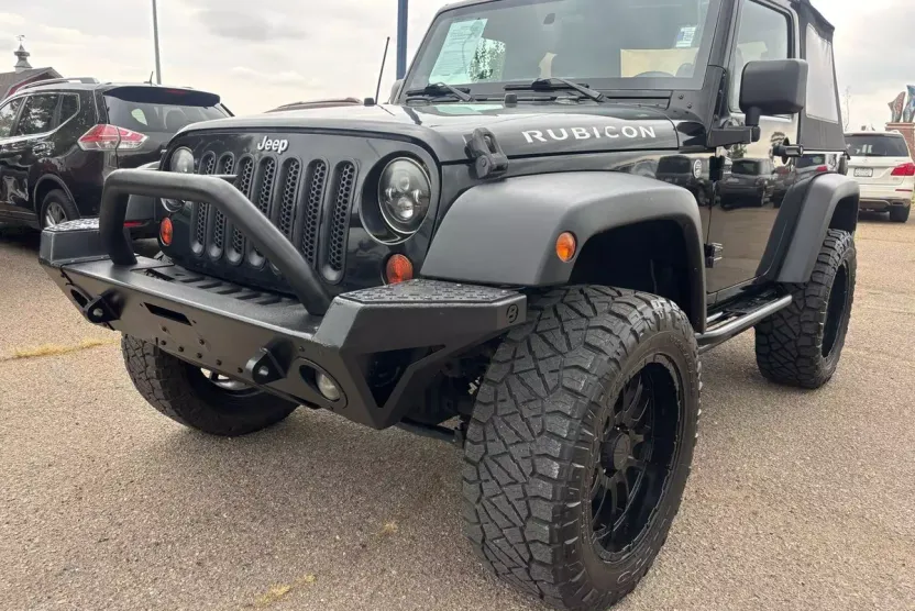 2012 Jeep Wrangler Rubicon photo 1