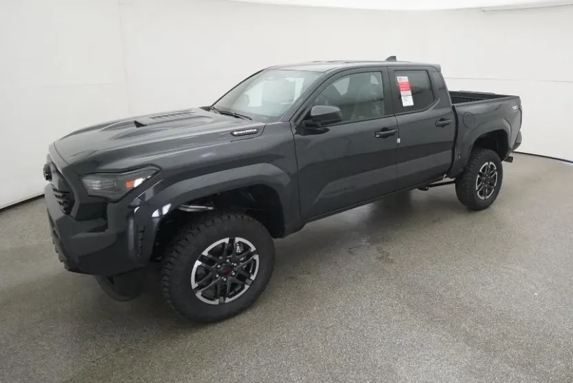 2025 Toyota Tacoma TRD Sport 4x4 Double Cab photo 1