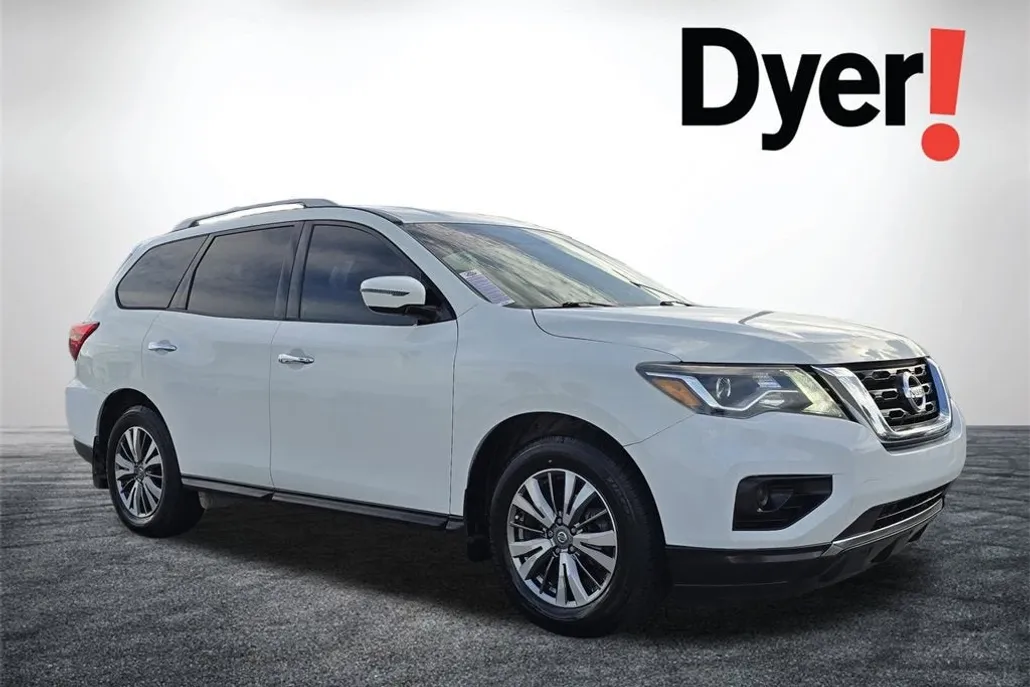 2019 Nissan Pathfinder S photo 1