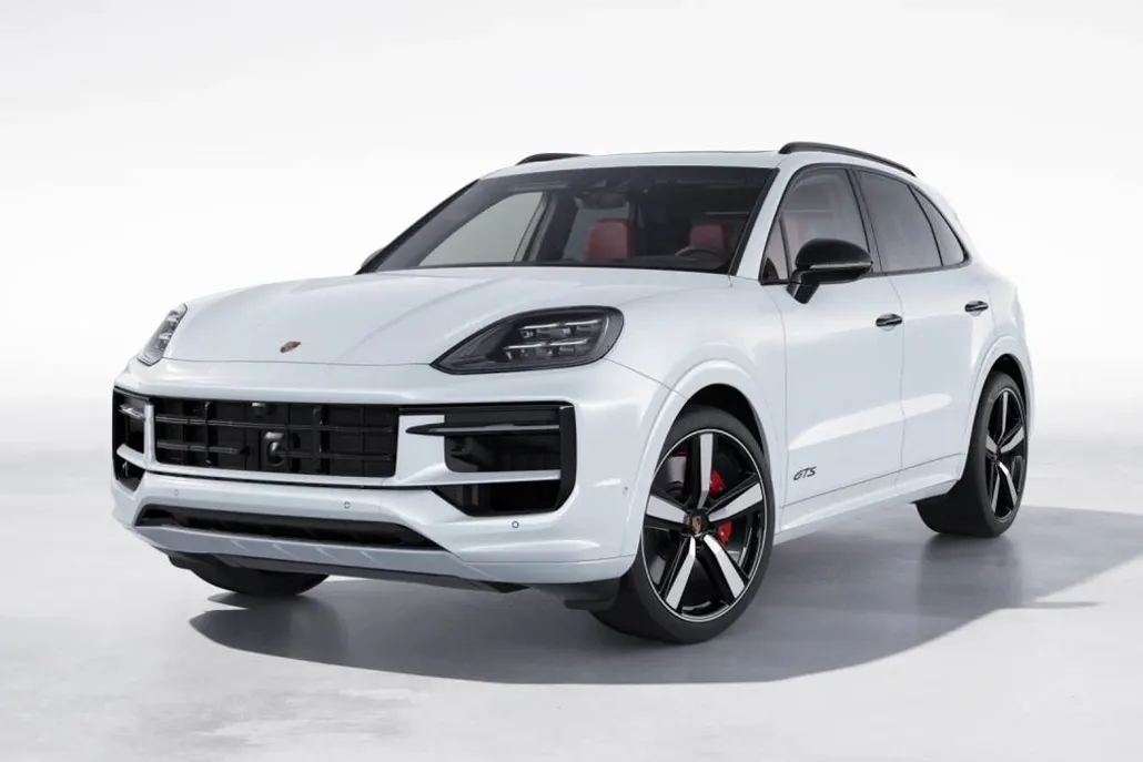2026 Porsche Cayenne GTS photo 1