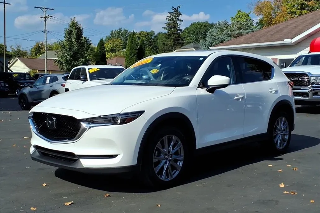 2019 Mazda CX-5 Grand Touring photo 1
