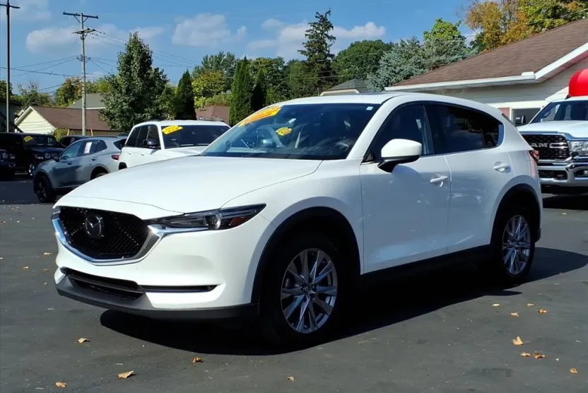 2019 Mazda CX-5 Grand Touring photo 1
