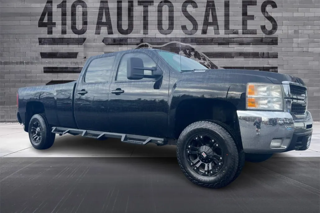 2008 Chevrolet Silverado LT photo 1