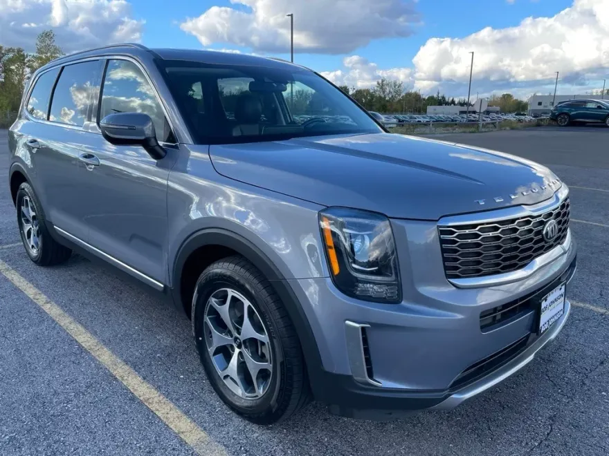 2020 Kia Telluride EX photo 1