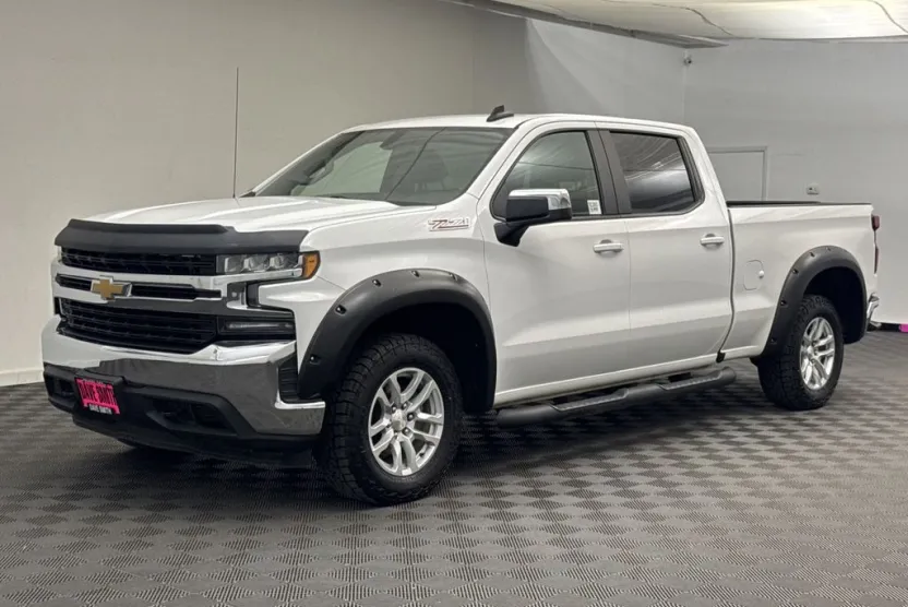 2022 Chevrolet Silverado 1500 photo 1