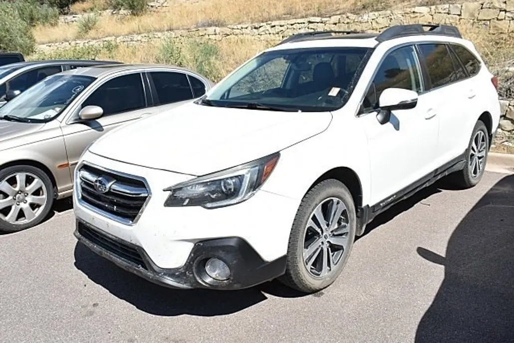 2019 Subaru Outback 3.6R Limited photo 1