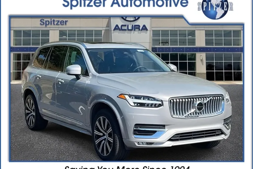 2025 Volvo XC90 B5 Core photo 1