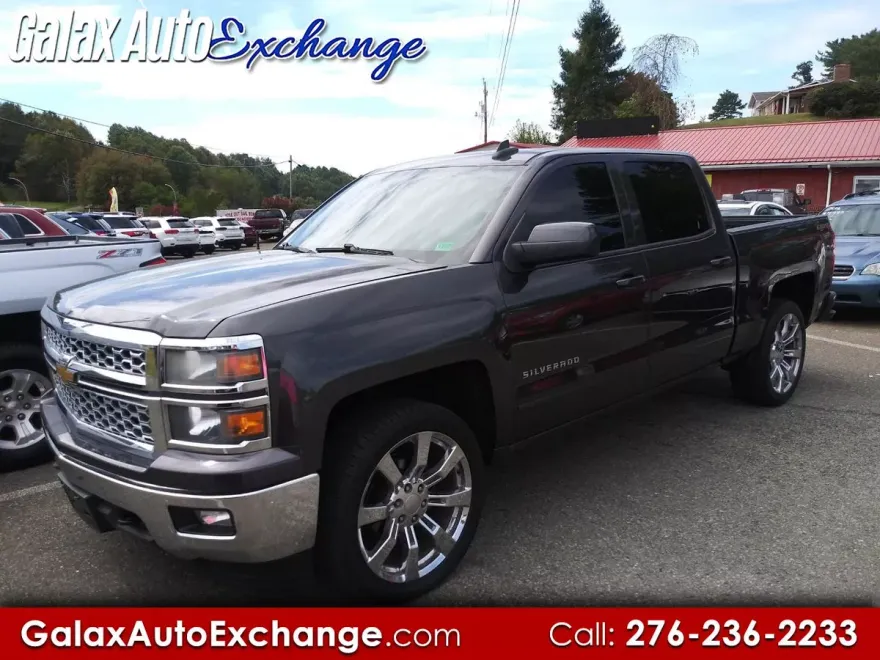 2015 Chevrolet Silverado 1500 LT photo 1