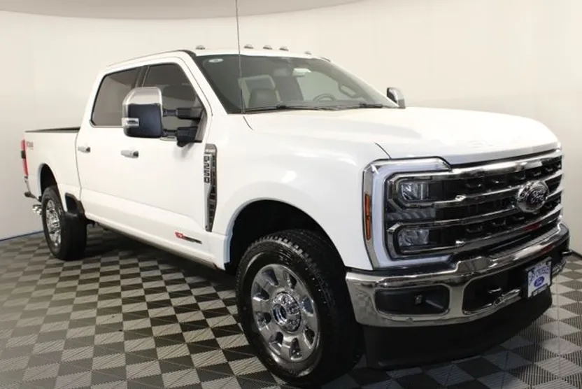 2025 Ford F-250 King Ranch photo 1