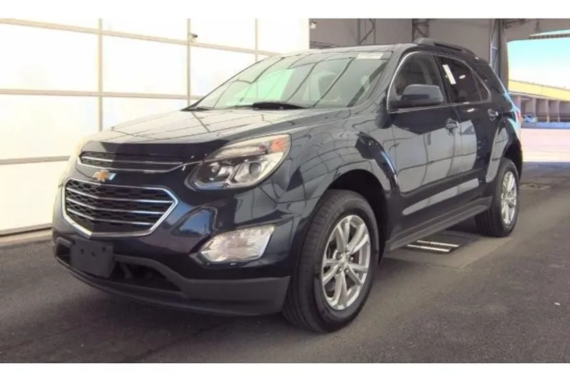 2016 Chevrolet Equinox LT photo 1