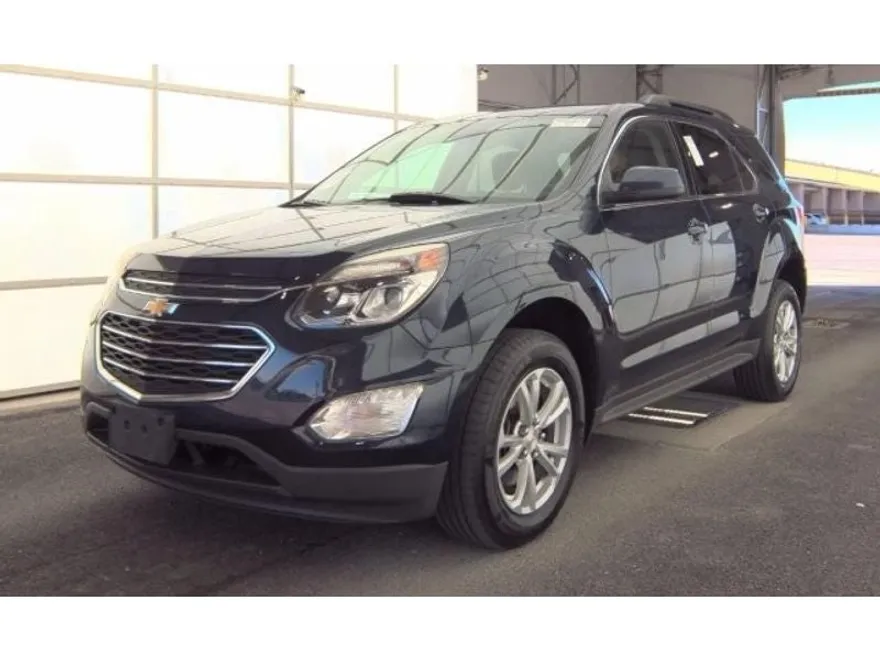 2016 Chevrolet Equinox LT photo 1
