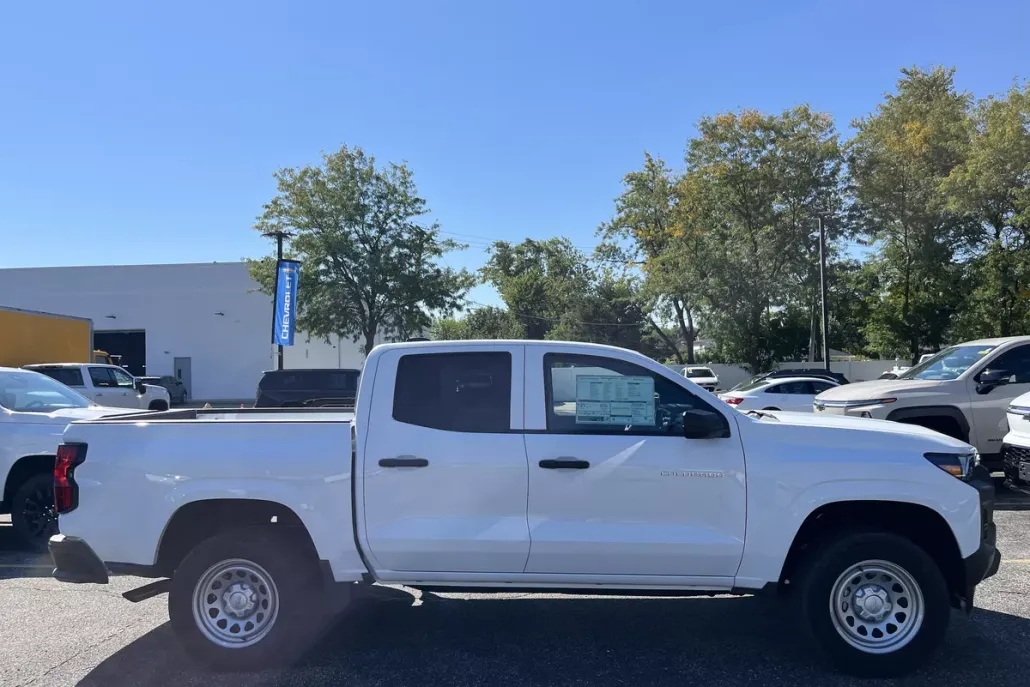 2026 Chevrolet Colorado Work Truck photo 1
