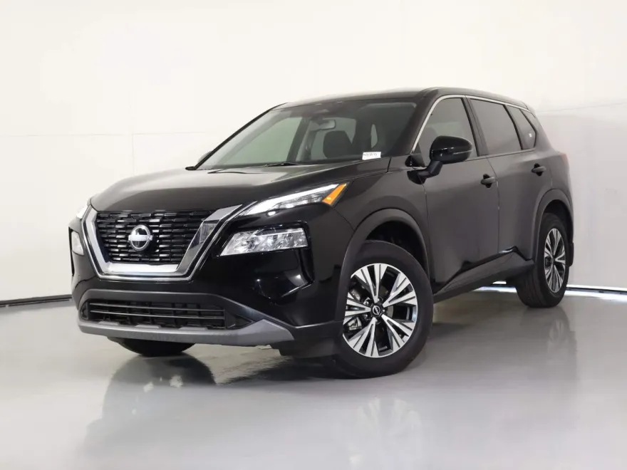 2022 Nissan Rogue SV photo 1