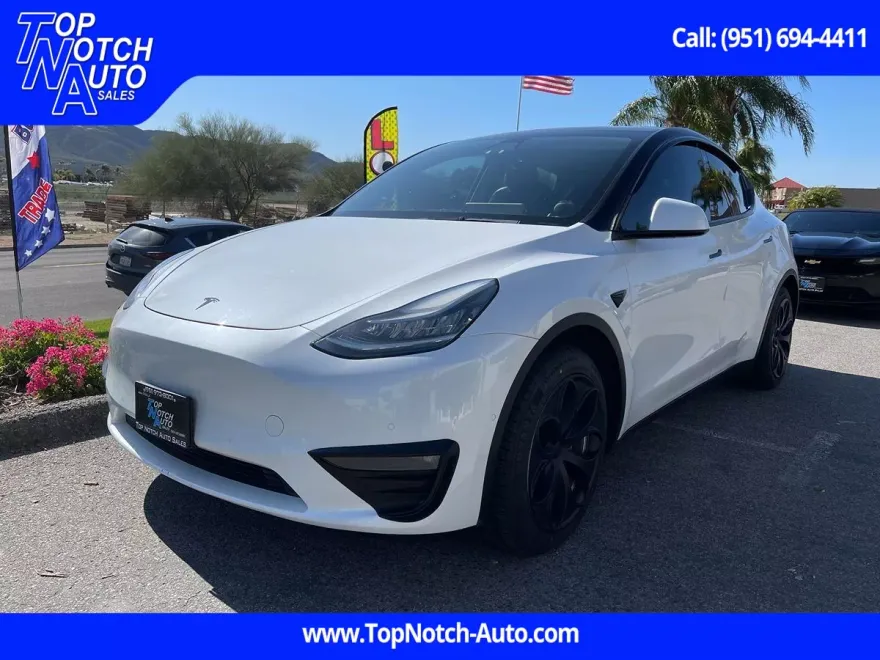2021 Tesla Model Y Long Range photo 1