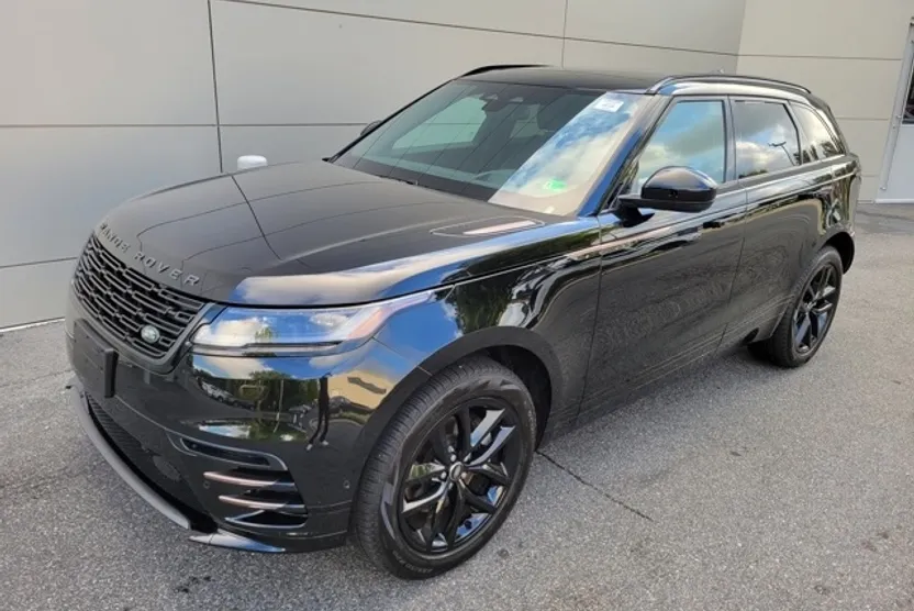 2025 Land Rover Range Rover Velar SE photo 1