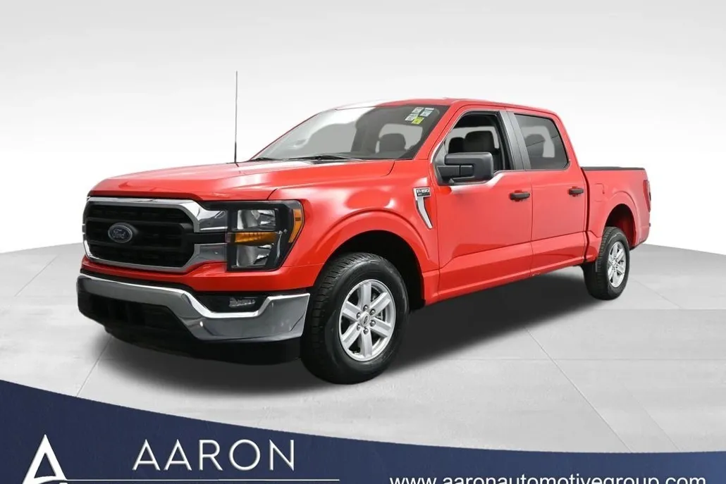 2023 Ford F-150 XLT photo 1