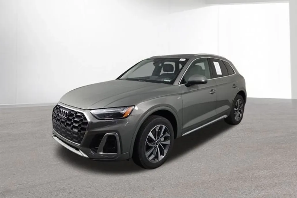 2023 Audi Q5 45 S line Premium photo 1