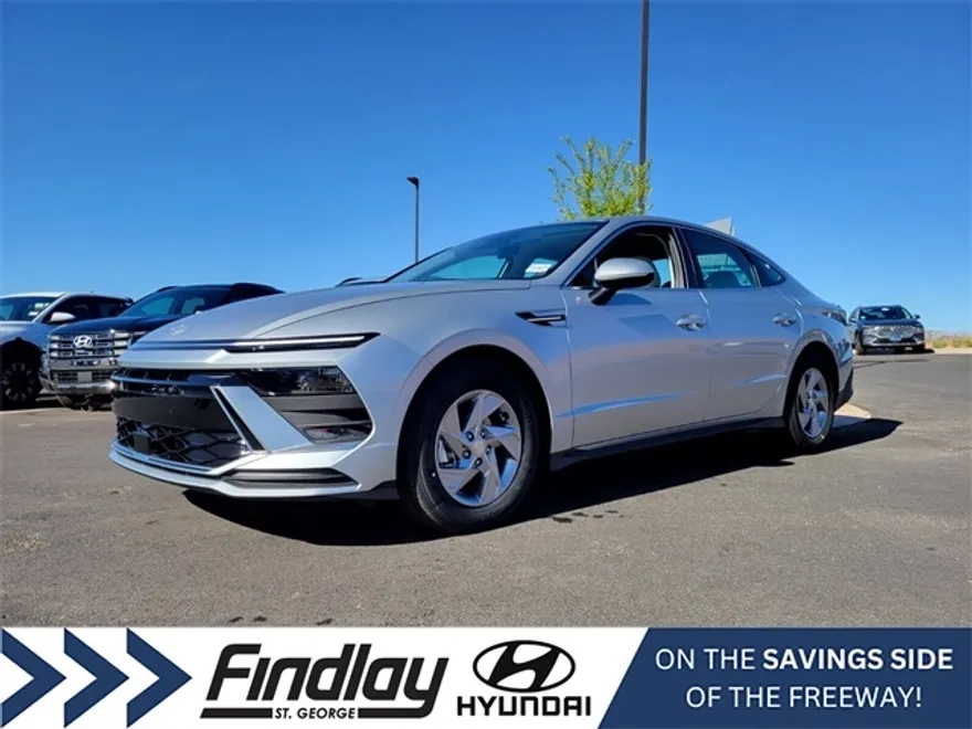 2025 Hyundai Sonata SE photo 1