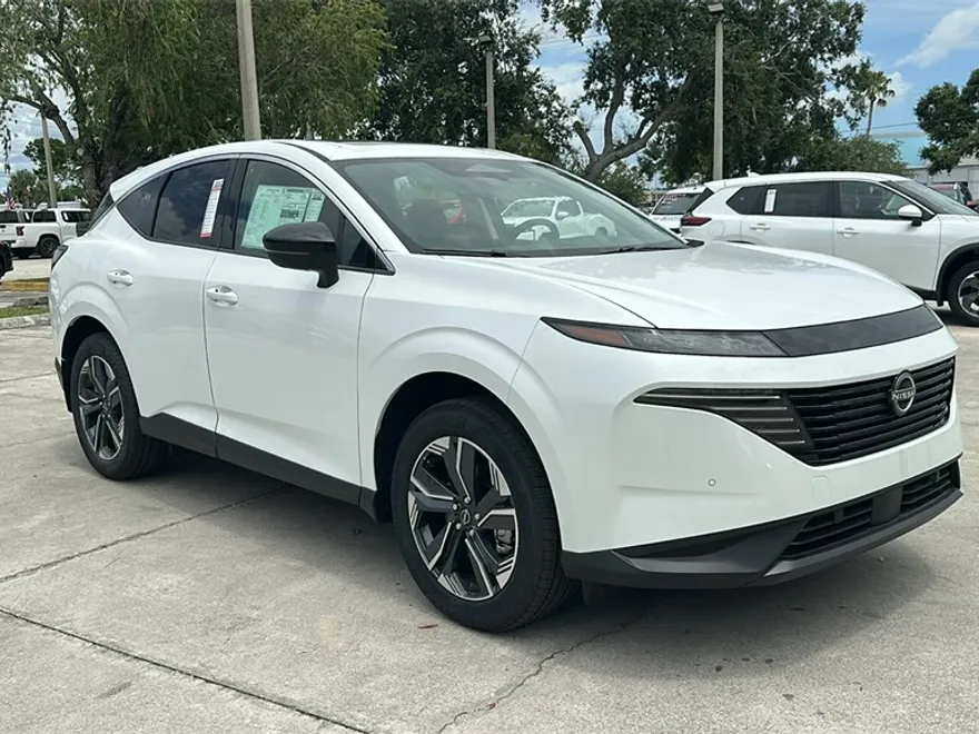 2025 Nissan Murano SL photo 1