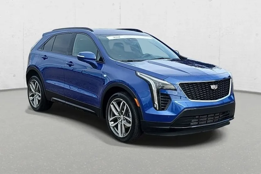 2022 Cadillac XT4 Sport photo 1