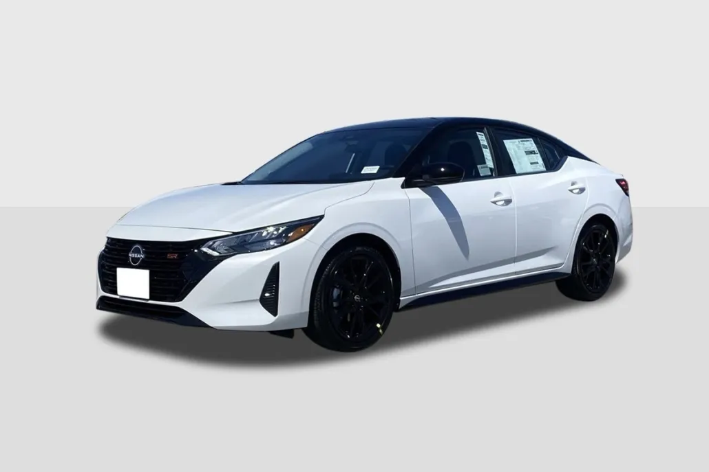 2025 Nissan Sentra SR photo 1
