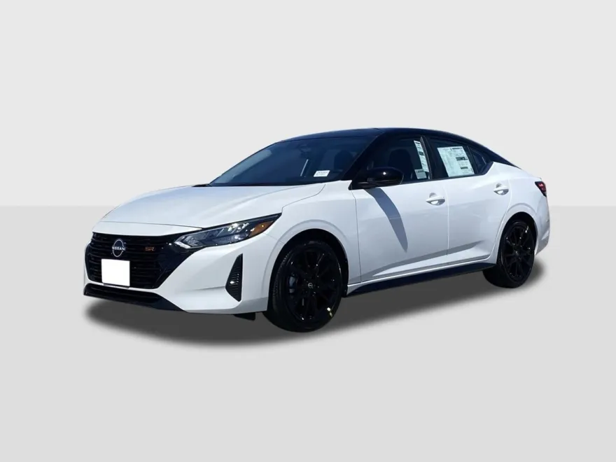 2025 Nissan Sentra SR photo 1