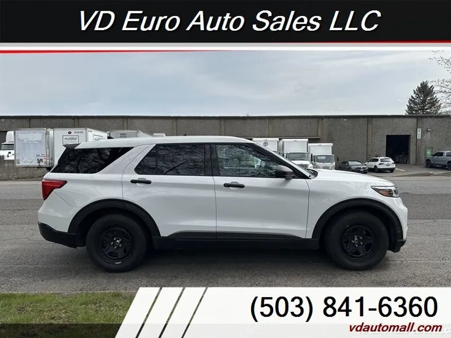 2020 Ford Explorer photo 1