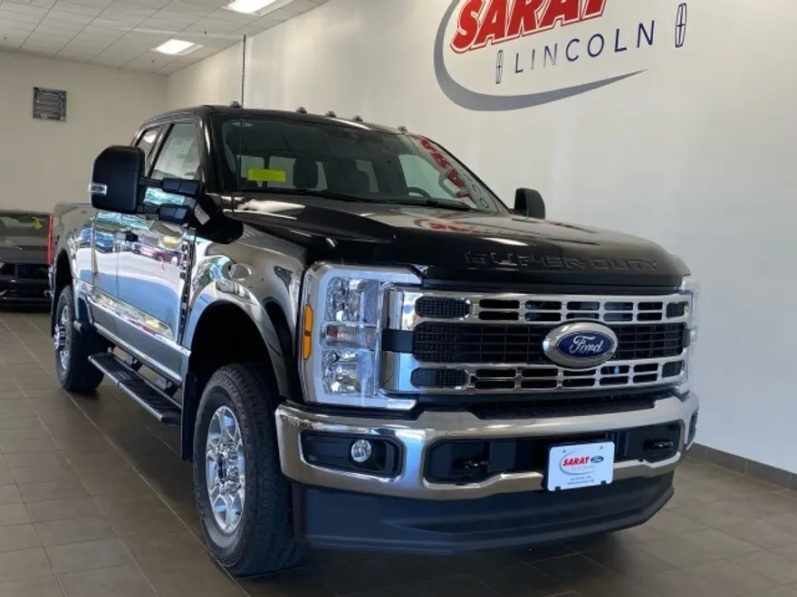2026 Ford F-350 XLT photo 1