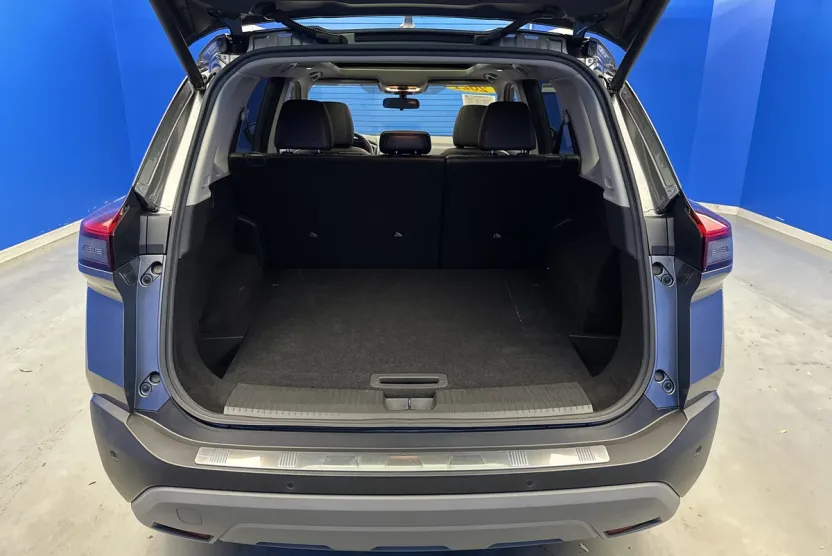 2021 Nissan Rogue SV photo 1