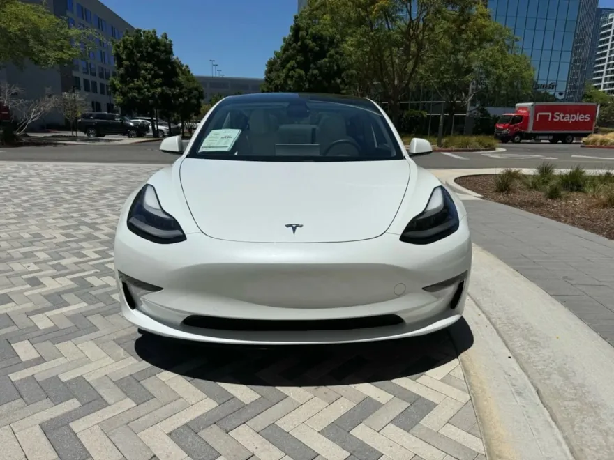 2022 Tesla Model 3 photo 1